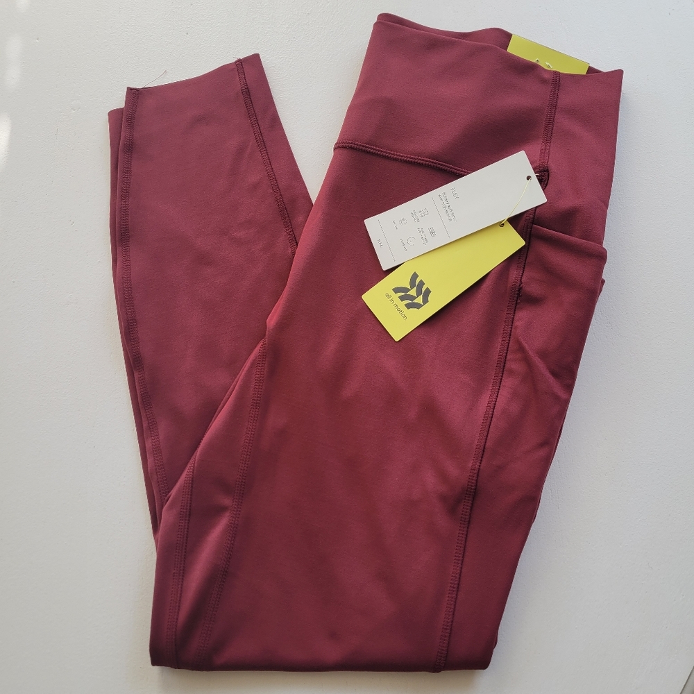 New! All in motion Deep Red Flex High Rise Raw Cut 7/8 Leggings with Pockets